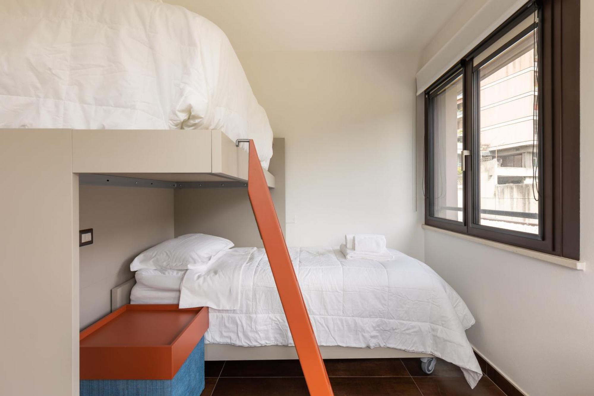 Exclusive Perugia Getaway - Apartments With Shared Pool & Parking Экстерьер фото