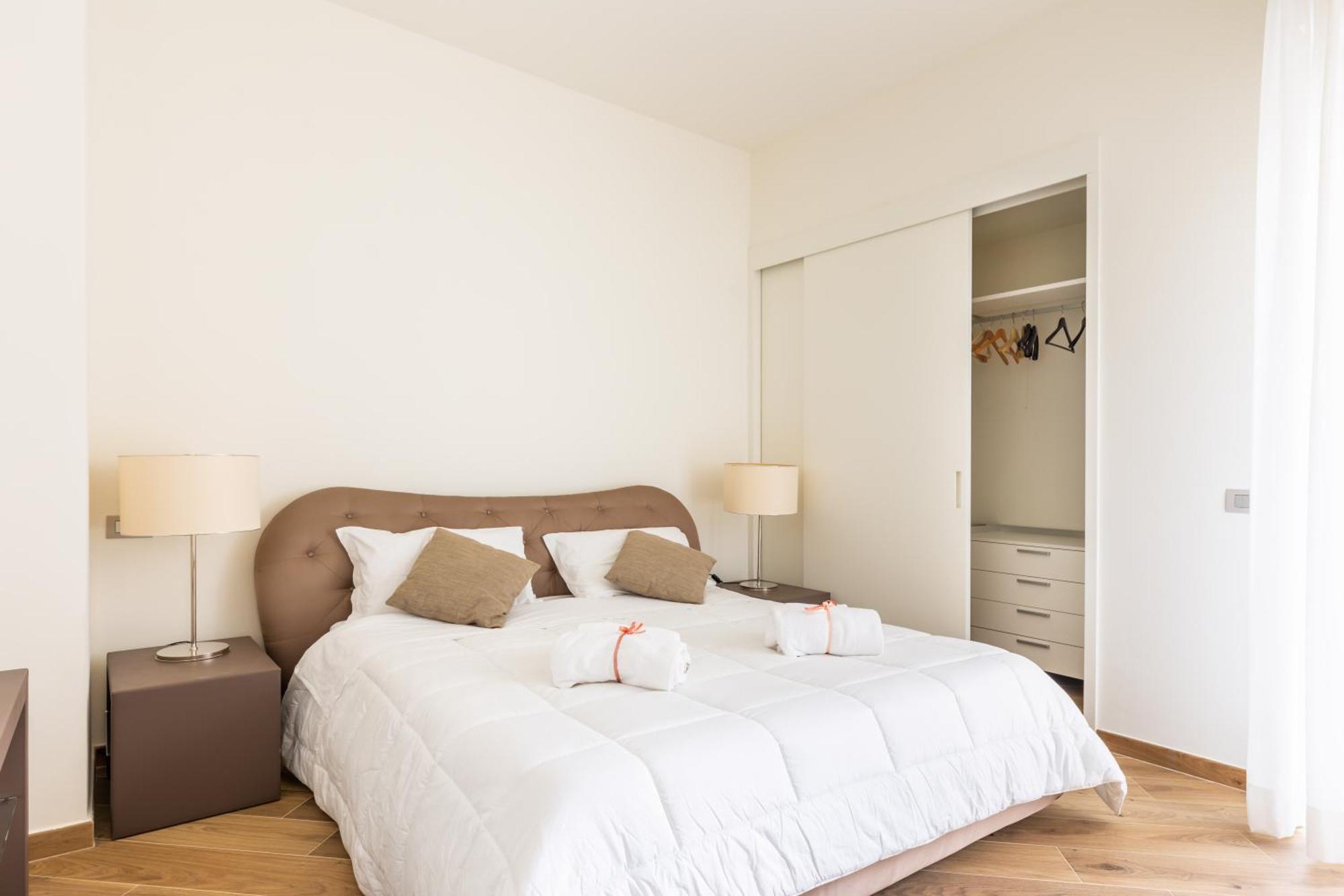 Exclusive Perugia Getaway - Apartments With Shared Pool & Parking Экстерьер фото