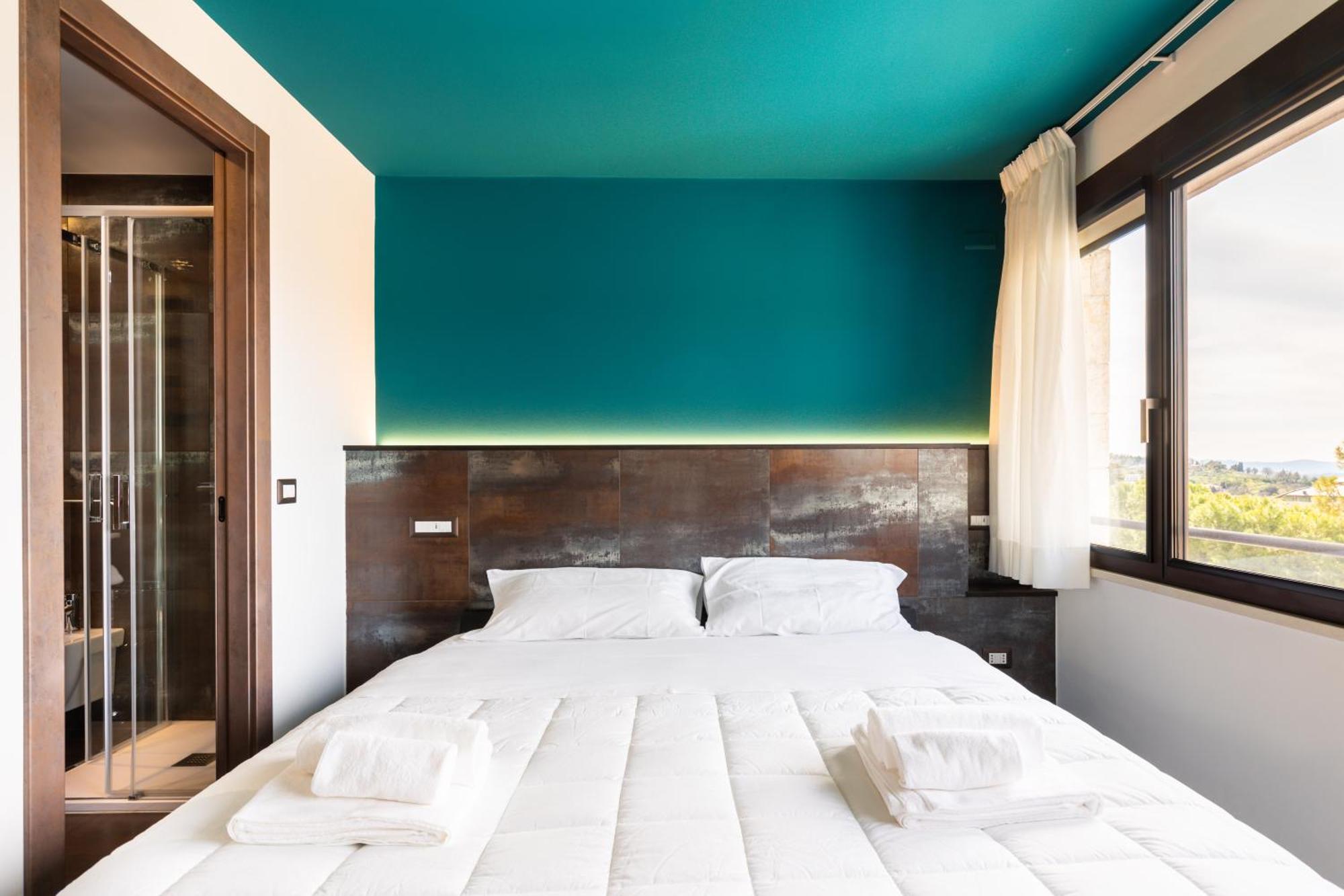 Exclusive Perugia Getaway - Apartments With Shared Pool & Parking Экстерьер фото