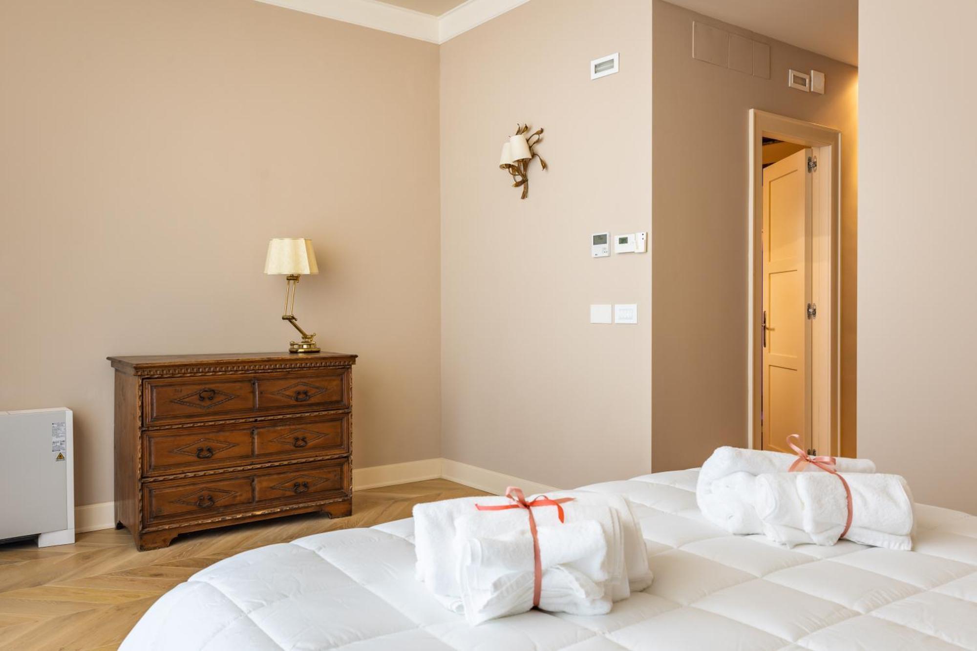 Exclusive Perugia Getaway - Apartments With Shared Pool & Parking Экстерьер фото