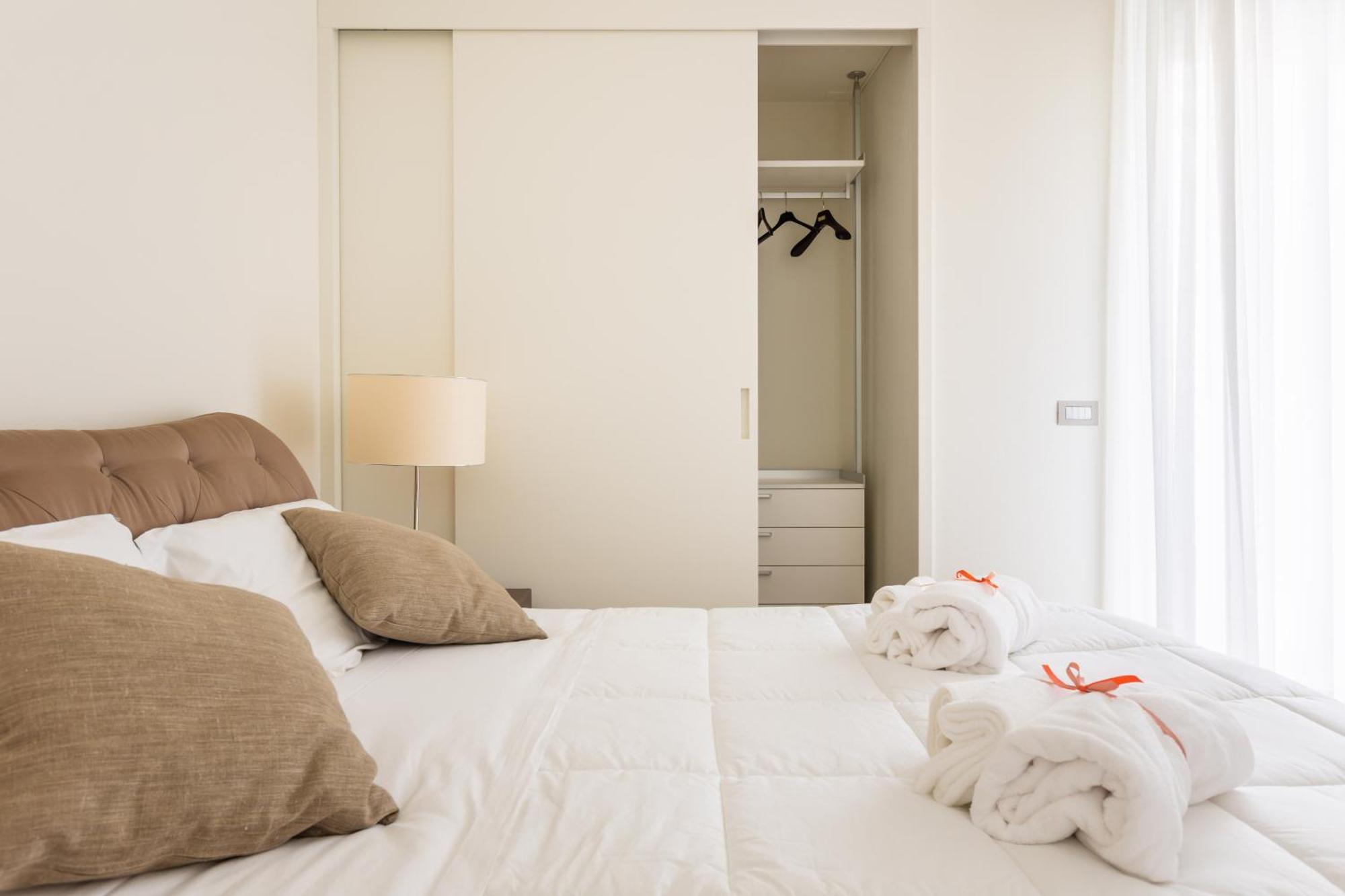 Exclusive Perugia Getaway - Apartments With Shared Pool & Parking Экстерьер фото