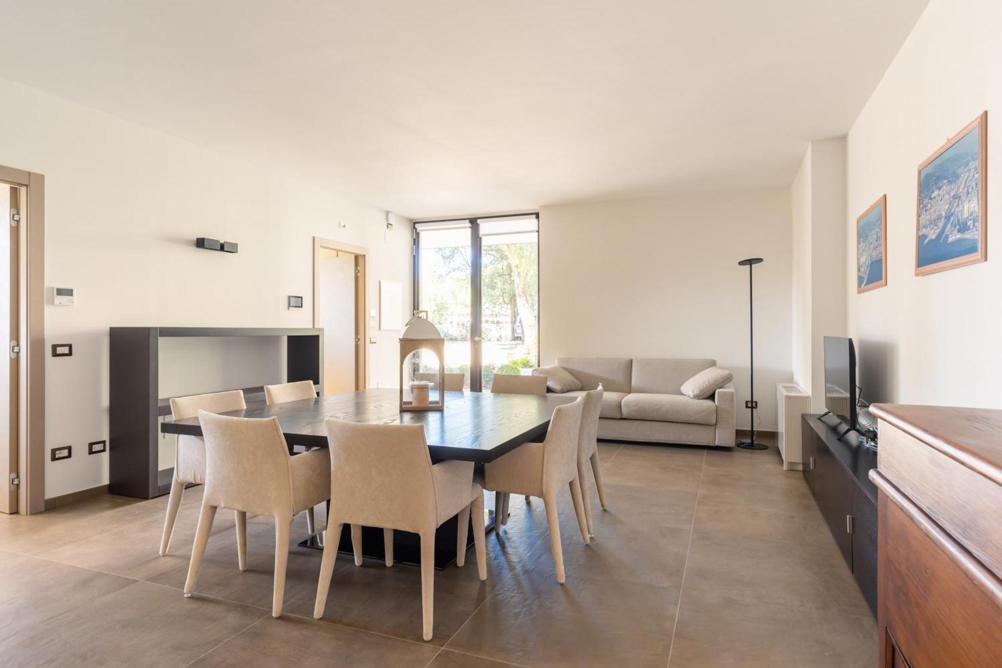 Exclusive Perugia Getaway - Apartments With Shared Pool & Parking Экстерьер фото
