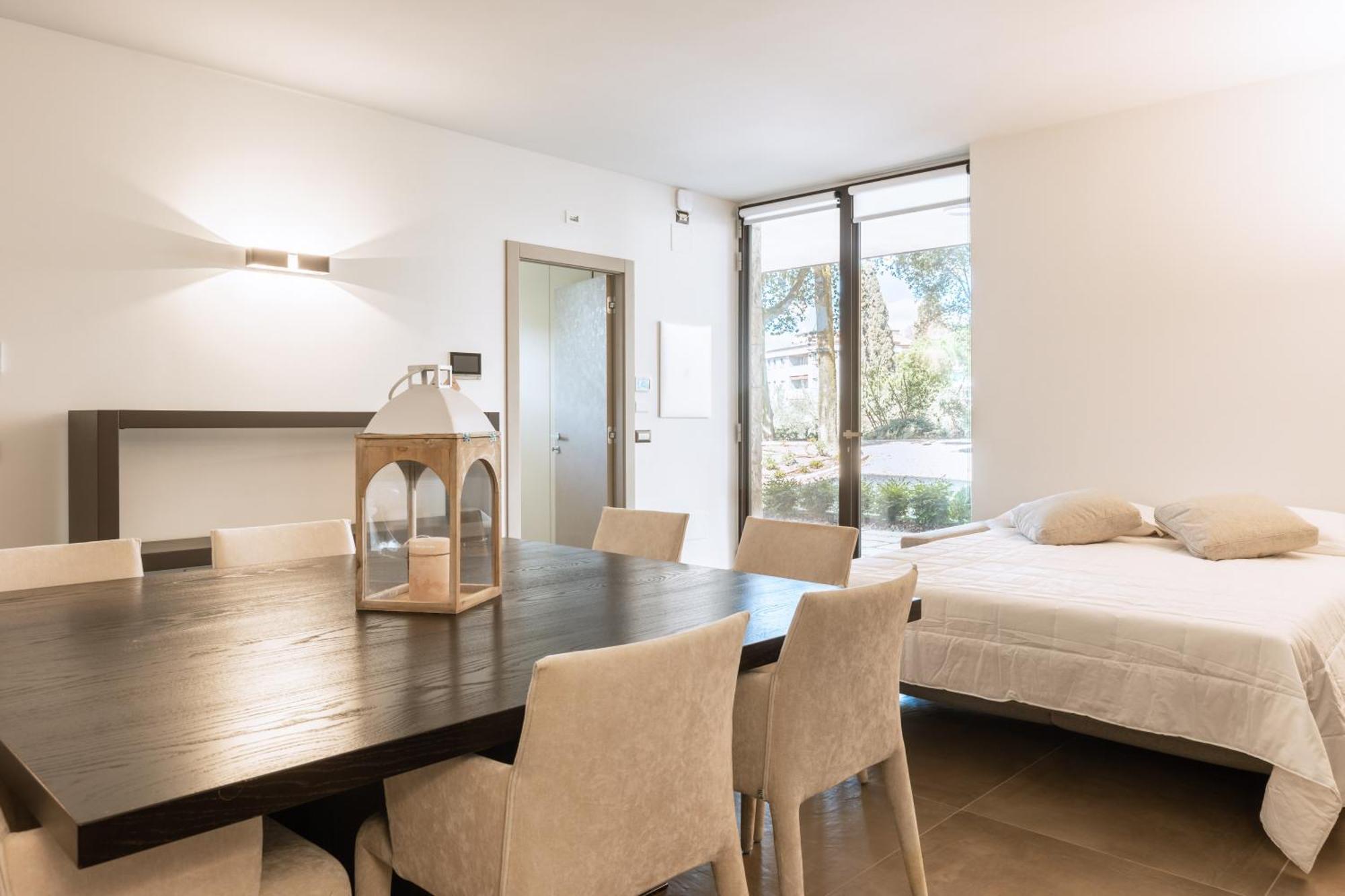 Exclusive Perugia Getaway - Apartments With Shared Pool & Parking Экстерьер фото