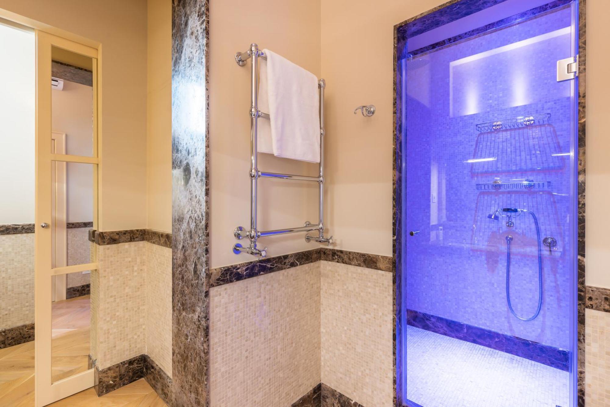 Exclusive Perugia Getaway - Apartments With Shared Pool & Parking Экстерьер фото